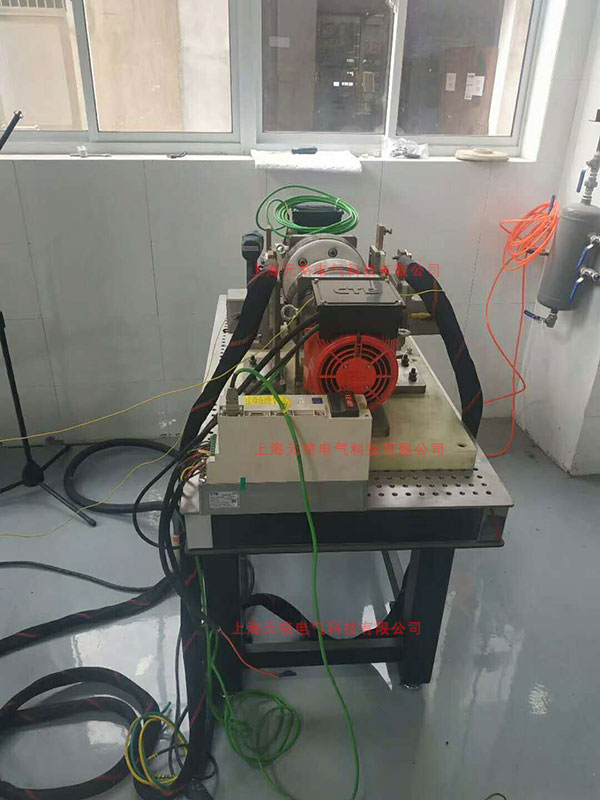 地鐵高鐵碳化塊溫升大電流發生器電阻檢測現場案例